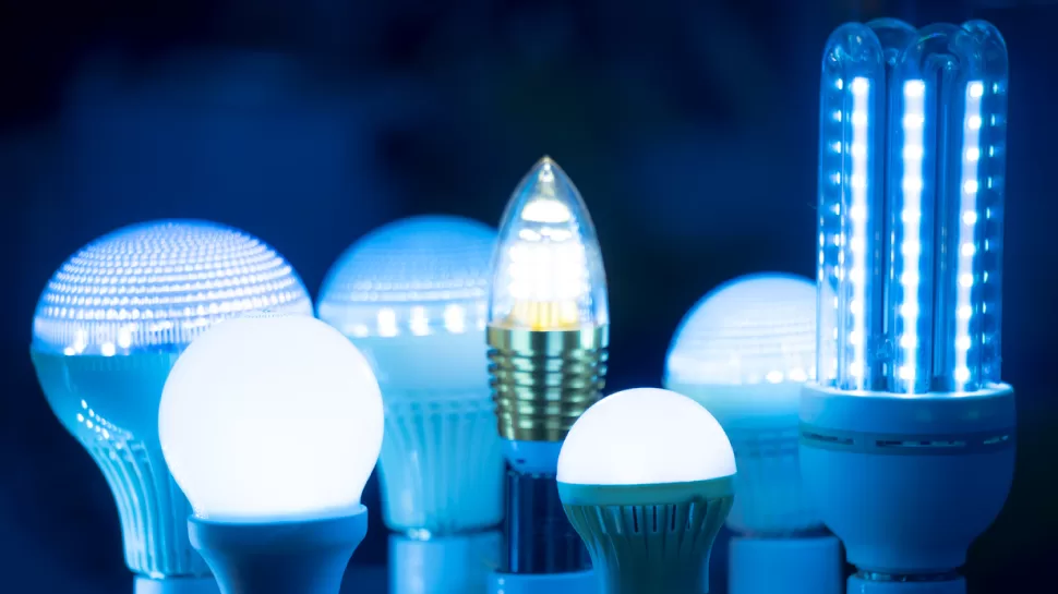 Iluminación LED: cinco beneficios que hoy buscan empresas y especialistas eléctricos